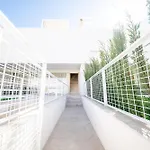 Buena Vista, Panoramic View Penthouse With Pool - By Oyoostays