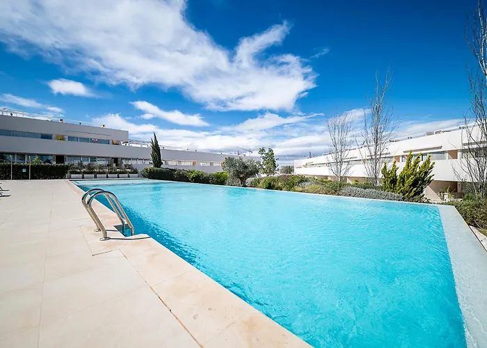 Buena Vista, Panoramic View Penthouse With Pool - By Oyoostays *