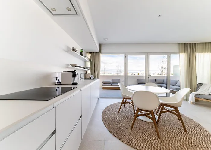 Buena Vista, Panoramic View Penthouse With Pool - By Oyoostays 公寓