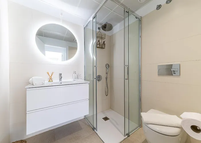 Appartement Buena Vista, Panoramic View Penthouse With Pool - By Oyoostays